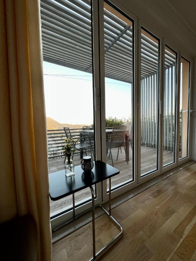 Tzavelitiko Home Himare Exteriör bild