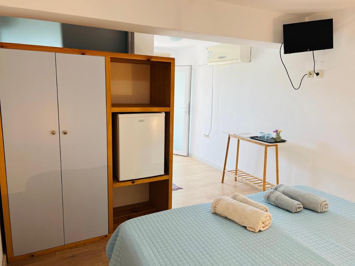 Tzavelitiko Home Himare Exteriör bild