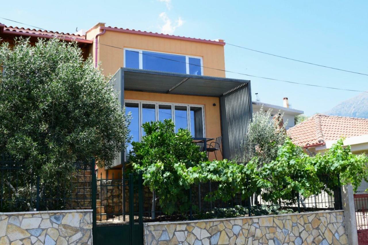 Tzavelitiko Home Himare Exteriör bild