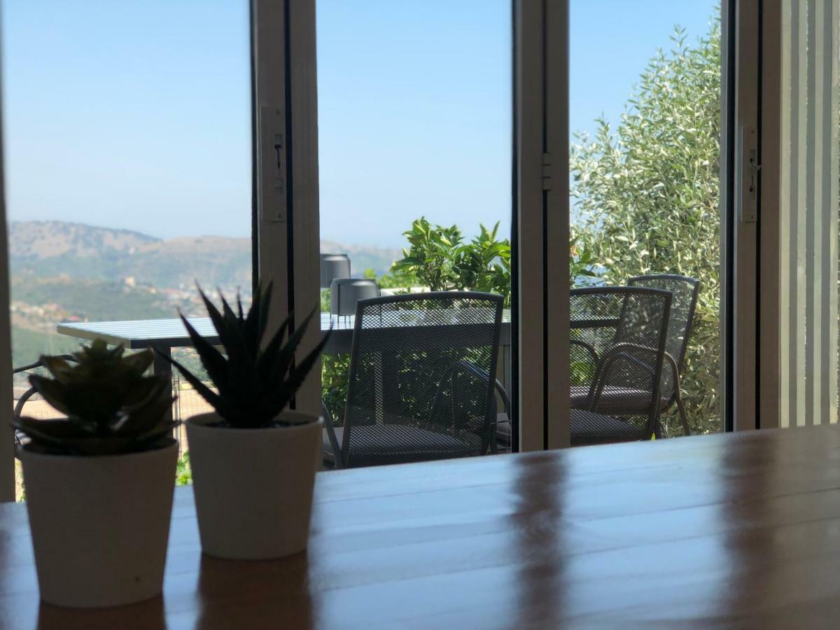Tzavelitiko Home Himare Exteriör bild