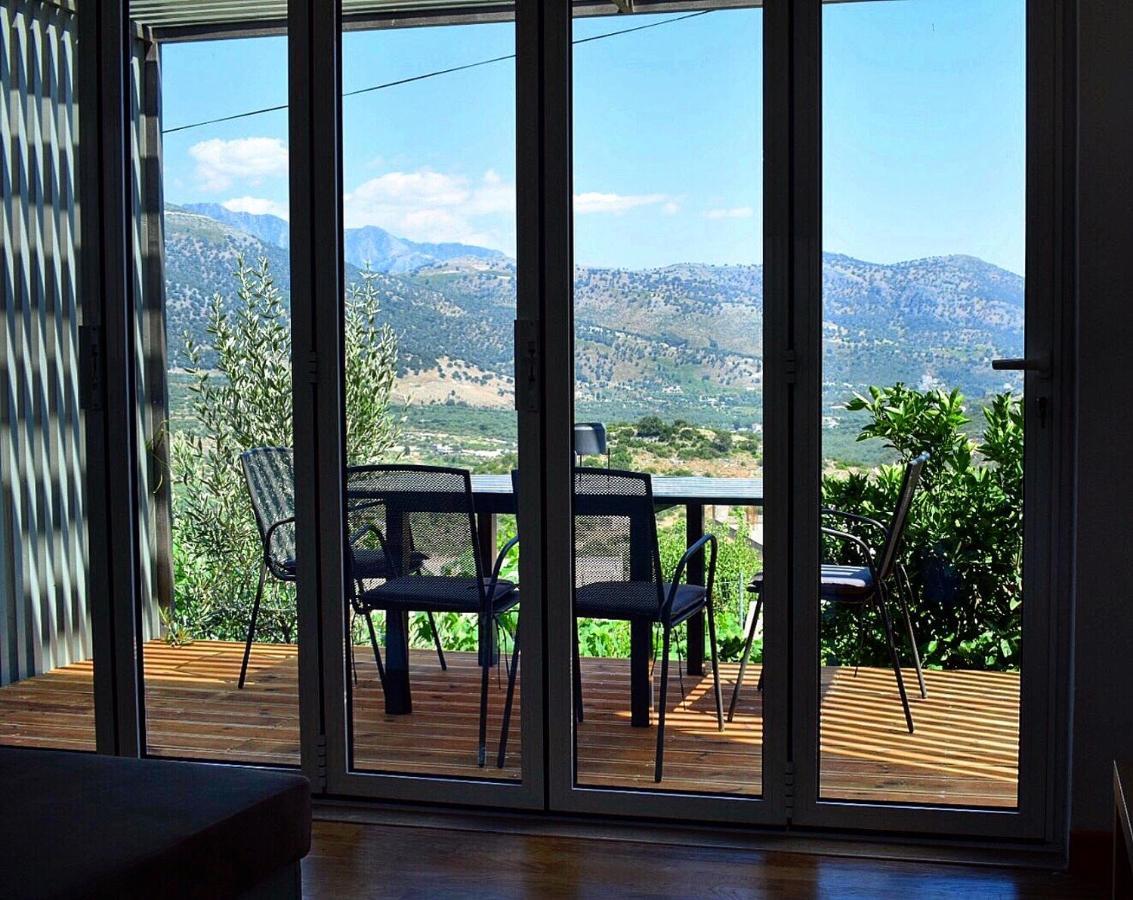 Tzavelitiko Home Himare Exteriör bild